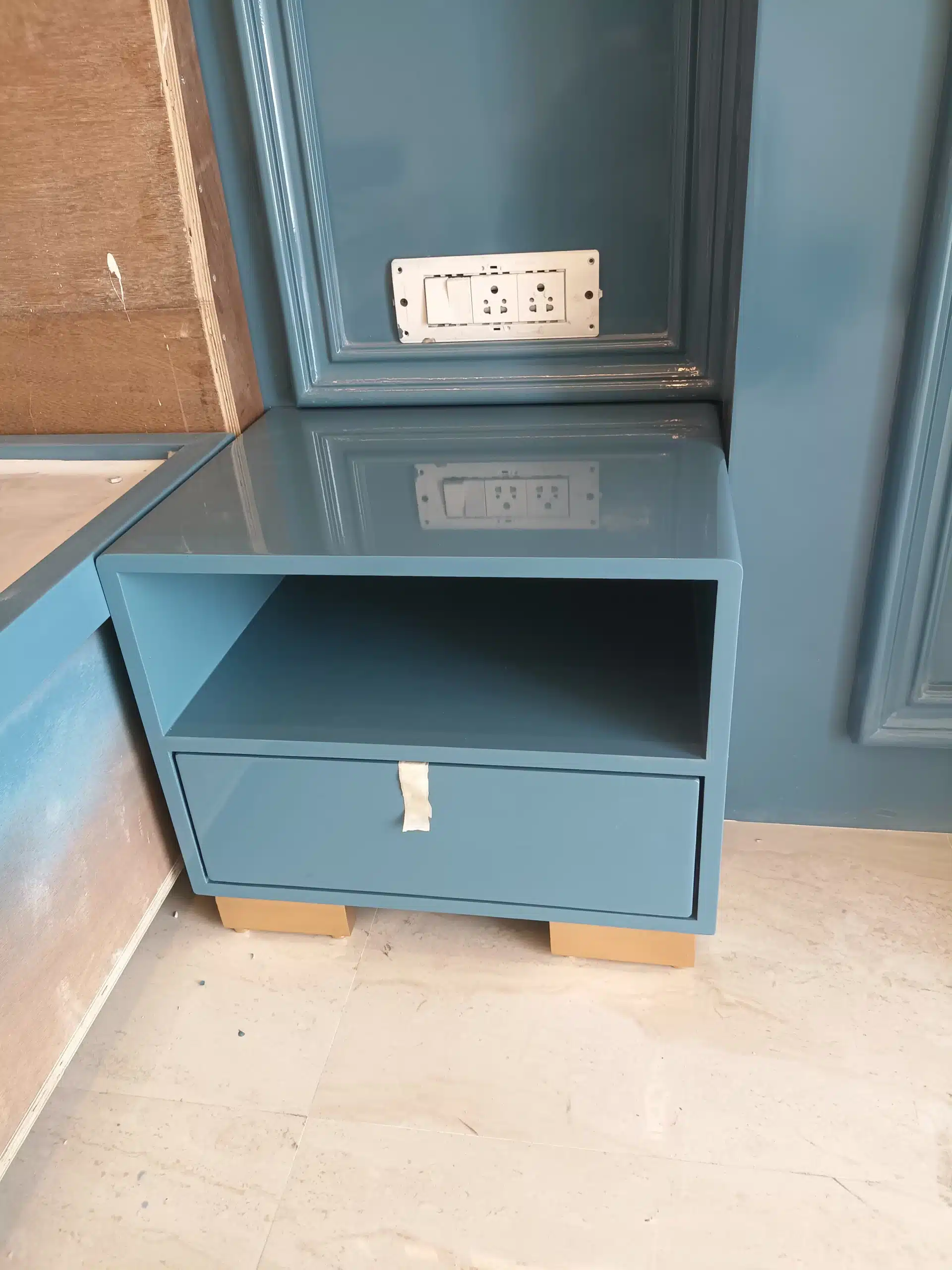 Deco Paint And Pu Paint